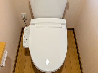 トイレリフォーム 将来のメンテナンスも考えた、使いやすい組み合わせトイレ